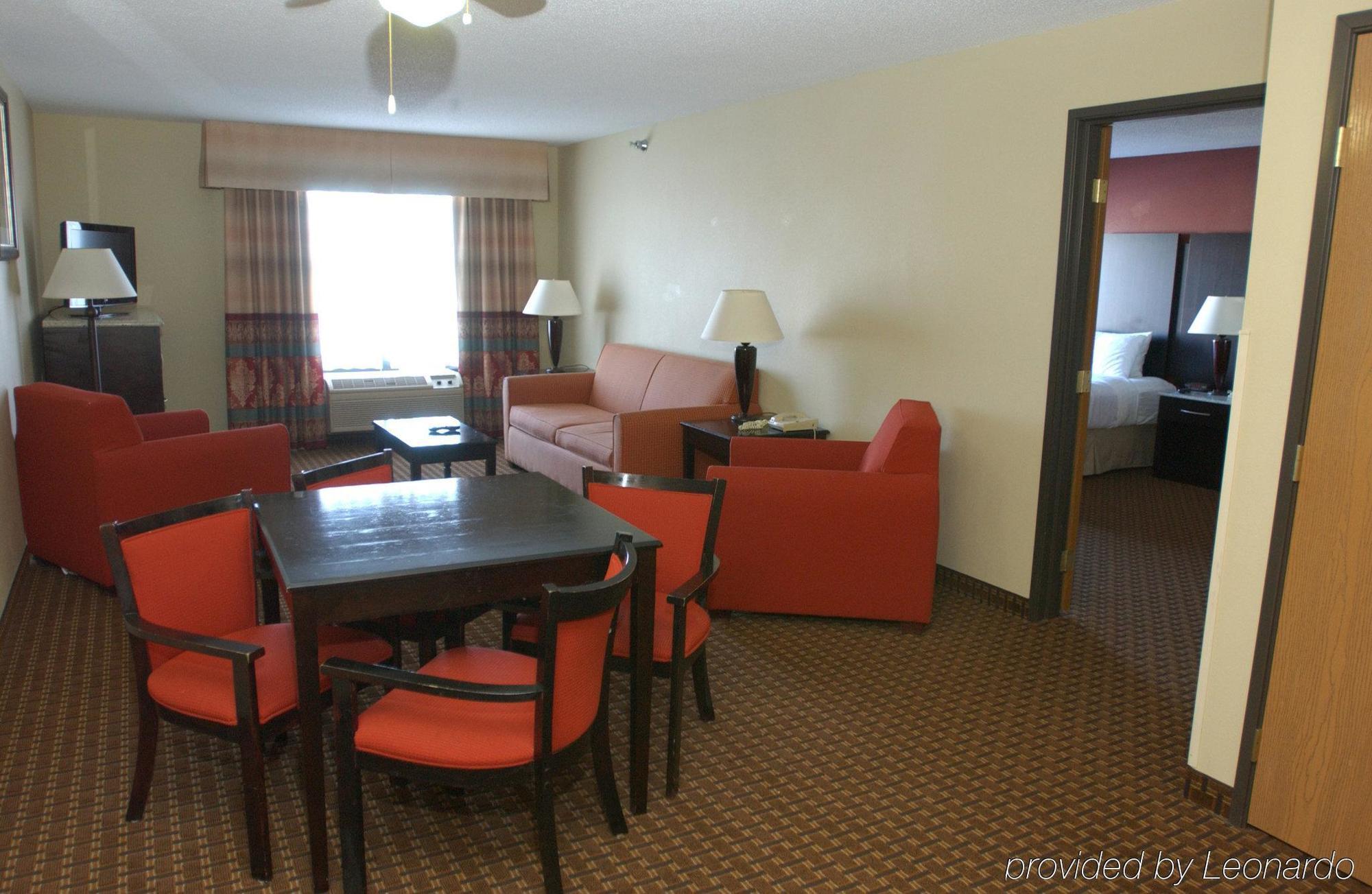 Holiday Inn Hotel & Suites Owatonna Εξωτερικό φωτογραφία