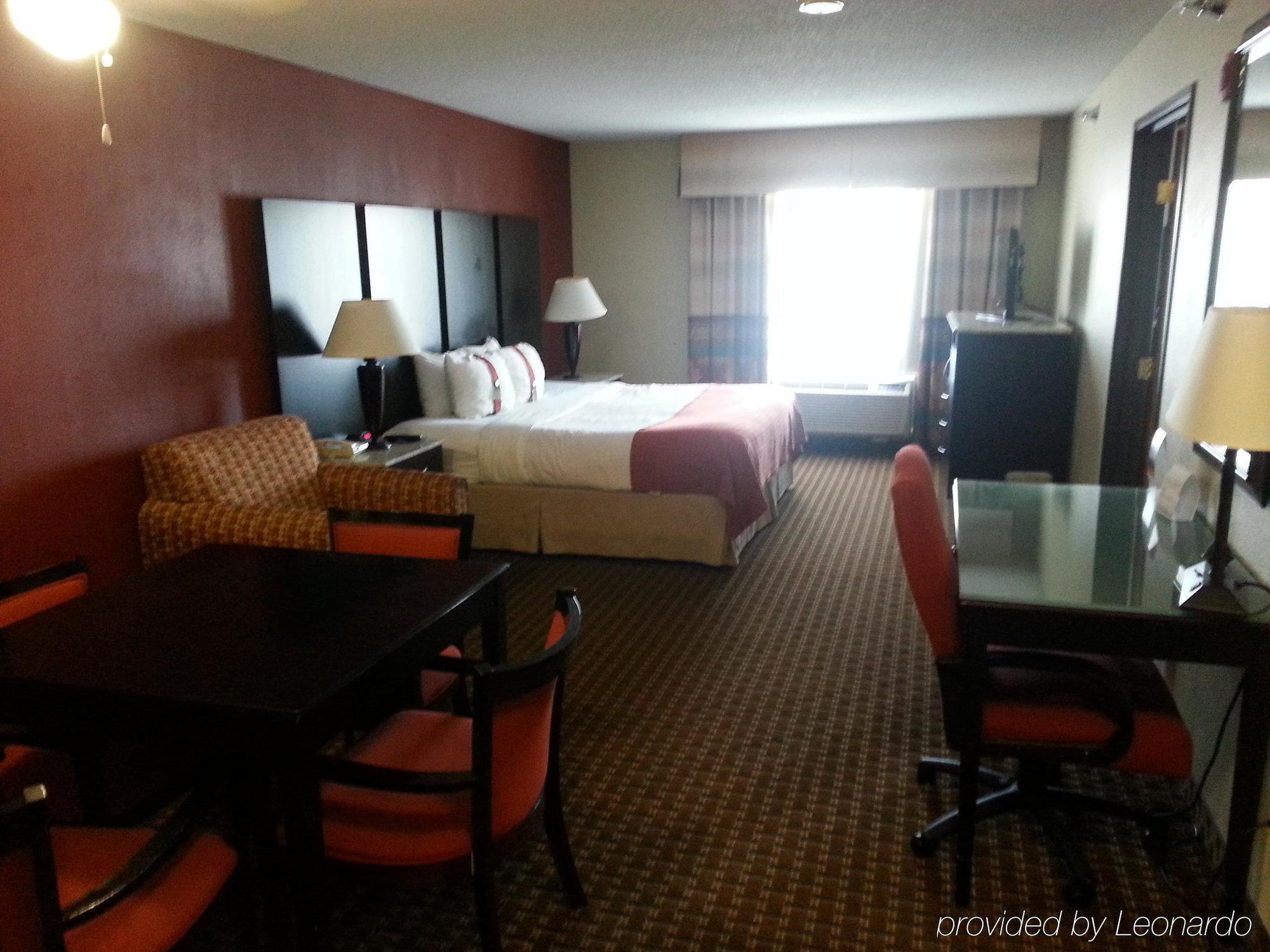 Holiday Inn Hotel & Suites Owatonna Εξωτερικό φωτογραφία