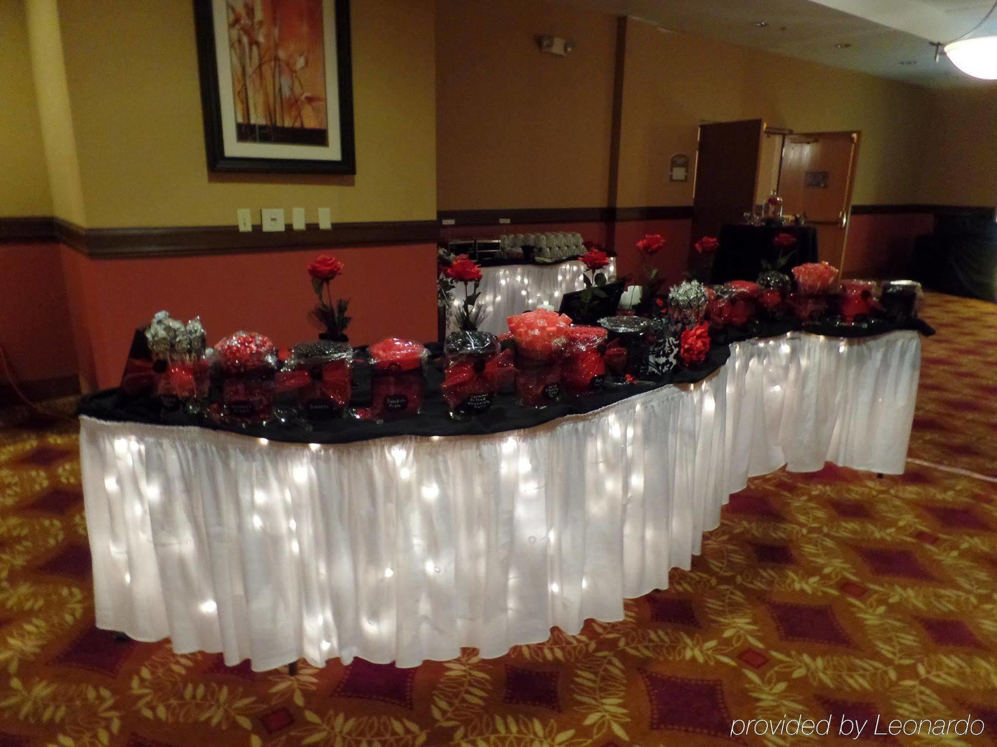 Holiday Inn Hotel & Suites Owatonna Εξωτερικό φωτογραφία